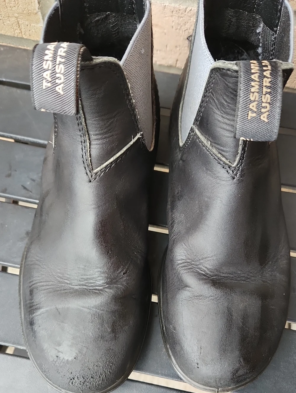 Blundstone Men’s Black Leather Chukka Boots